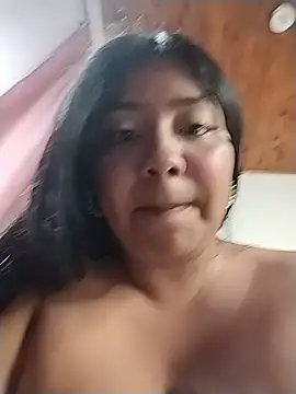 Amber_Herreran Webbikameraesitys