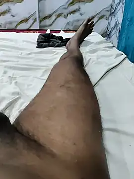 Cham96213's Live XXX Chat