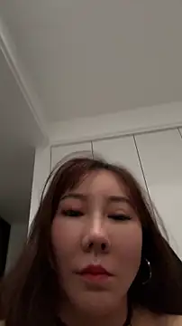 jjdyc98 Show in webcam