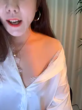 Show modela jjdyc98 na web-kameri