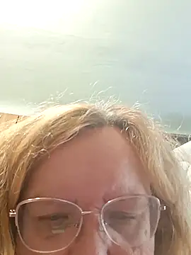 SonyaMarmeladx Adlı Modelin Canlı XXX Sohbeti
