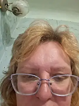 XXX chat uživo modela SonyaMarmeladx