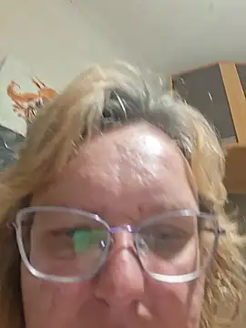 SonyaMarmeladx's Live XXX Chat