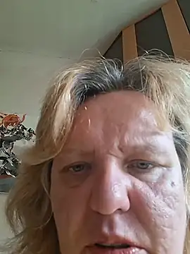 XXX chat uživo modela SonyaMarmeladx