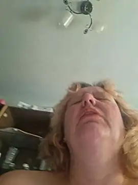 Živý XXX chat SonyaMarmeladx