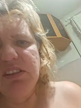 צ'אט XXX בשידור חי של SonyaMarmeladx