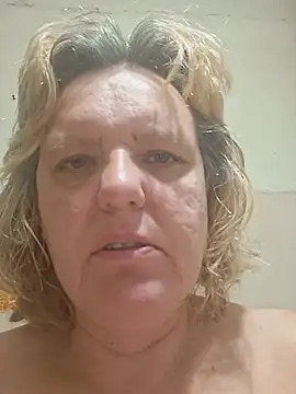 XXX chat uživo modela SonyaMarmeladx