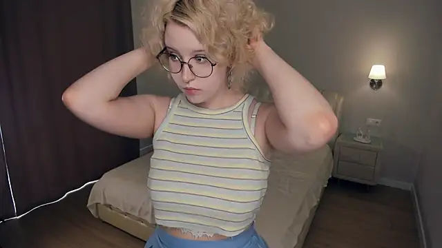 CarmelitaTruiolo Chat XXX live
