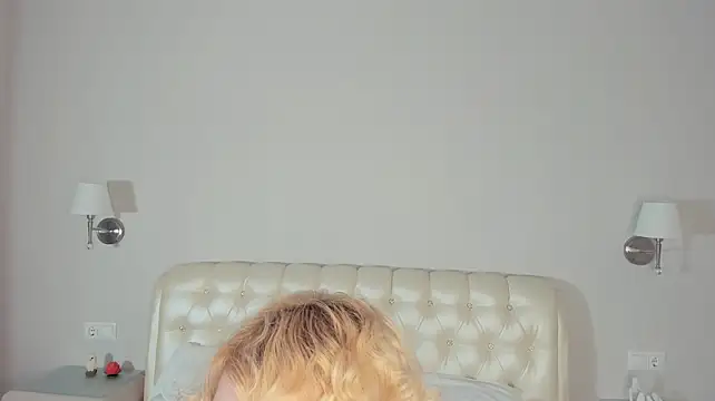 CarmelitaTruiolo's Webcam Show