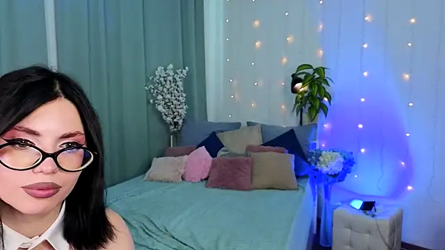 Show modela Velvet__Kiss na web-kameri