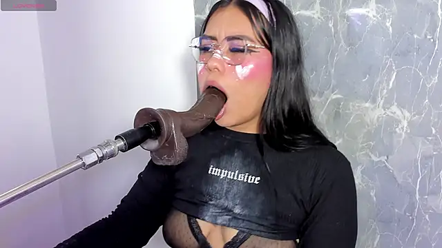 Webkamerová show pocahontaslatinaa