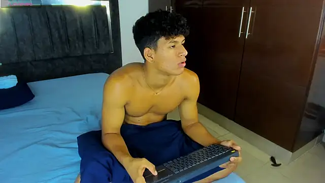 Show webcam de Nicolas_AthleticBoy