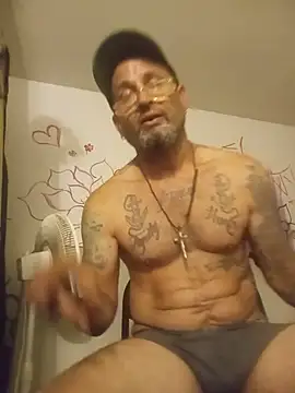 SlickDickyadown Webcamshow