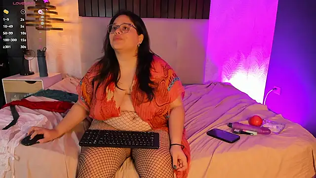 Nyra_Moon – Live XXX-chat