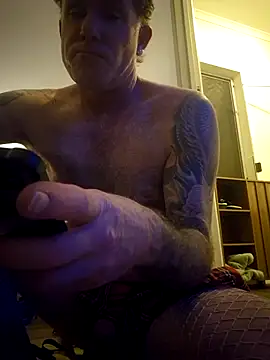 Show modela Ddddxxxytyy na web-kameri