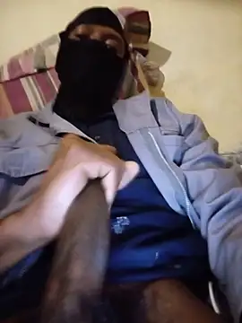 SharmudaBond Webcam-Show