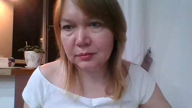 MarikaLane's Webcam Show