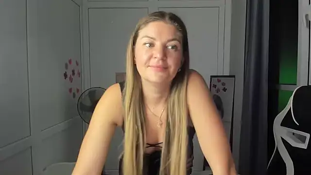 Webkamerová show MiaSummerr_