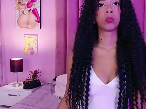 Kimmiie_ élő XXX-chatje