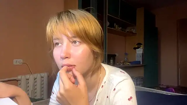 Mowhlntime Chat XXX live