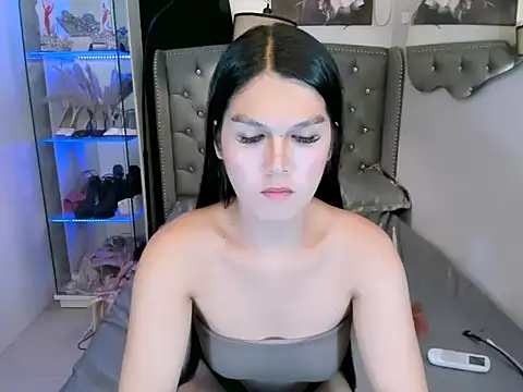 Lisa_empress Adlı Modelin Web Kamerası Şovu