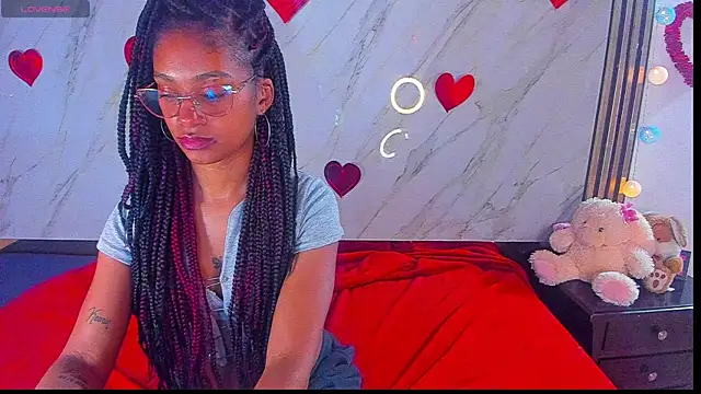 Show modela Noami_ na web-kameri