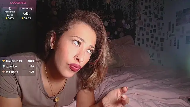 LyraCovee – webcam-show