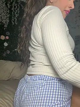 הופעת וובקאם של LyraCovee