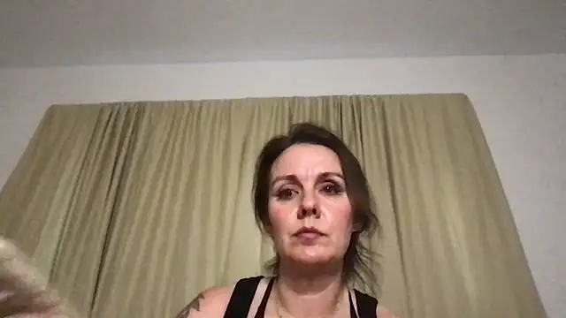 Obscurabrat's Webcam Show