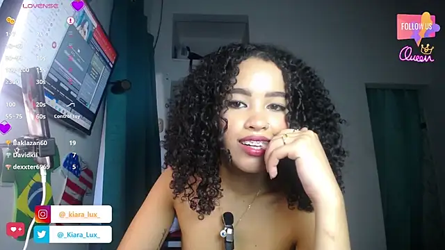 Show de Little_Bunnies_24KM na webcam