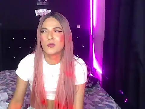 הופעת וובקאם של madame_kitty