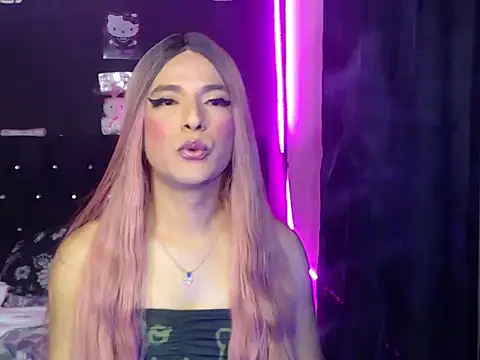madame_kitty: διαδικτυακό σόου στην κάμερα