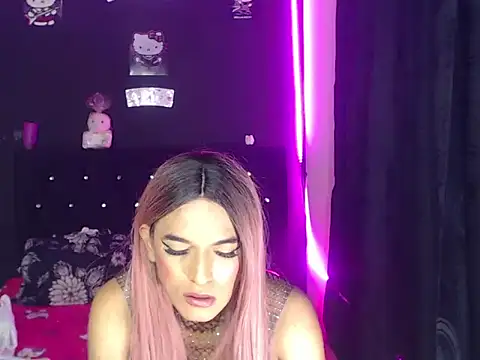 madame_kitty Show Webcam