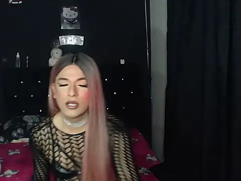 madame_kitty Adlı Modelin Web Kamerası Şovu