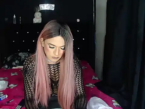 madame_kitty Adlı Modelin Web Kamerası Şovu