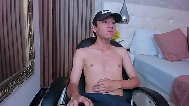 Živý XXX chat LeoRydeer