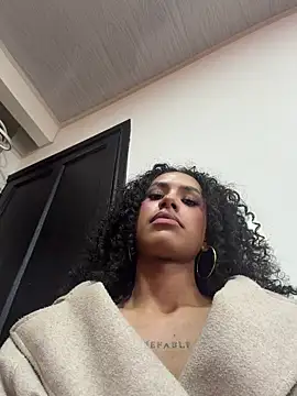 הופעת וובקאם של LiaDuquette