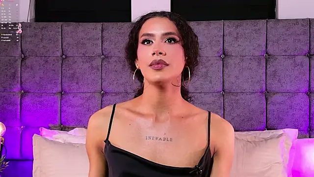 عرض كام LiaDuquette