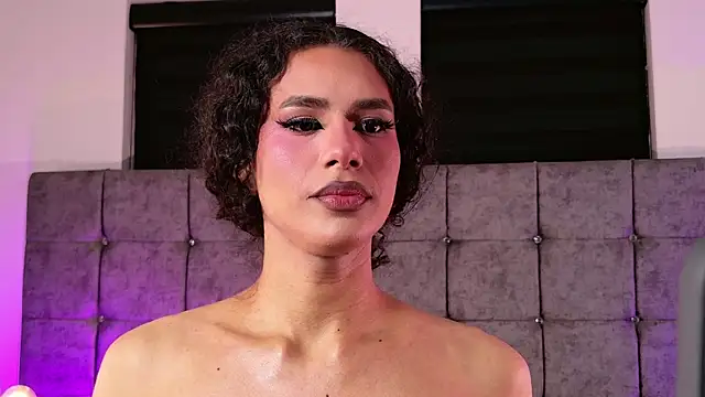 عرض كام LiaDuquette
