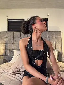 Show modela LiaDuquette na web-kameri