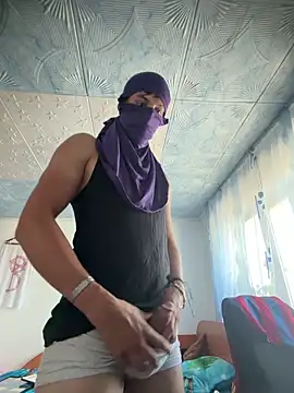 Pokazy przed kamerką – gilbertcaval