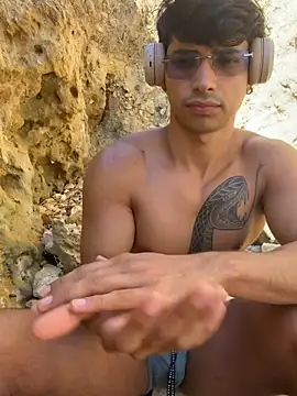 David_Tresh5 Show in webcam