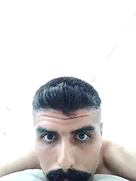 Show modela bahadr23 na web-kameri