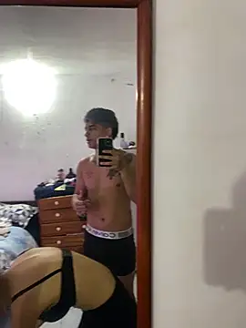 Candy_room36 webcam show