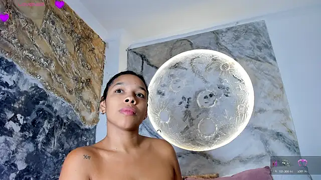 TaylorAndThalia's Live XXX Chat
