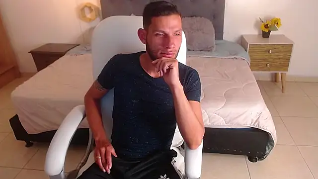 luccho_stall Webcam-Show