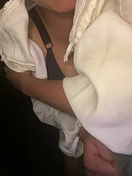 Toiyeuanh 网络视讯表演