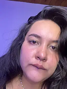 צ'אט XXX בשידור חי של EvaBigBoobs