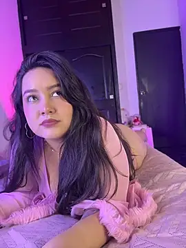 EvaBigBoobs' Live XXX Chat