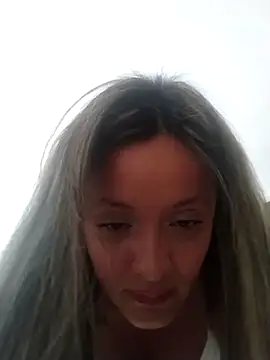 CynthiaMooree Chat XXX in diretta